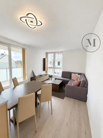 Pronájem bytu 2+kk, České Budějovice, Klaricova, 52 m2