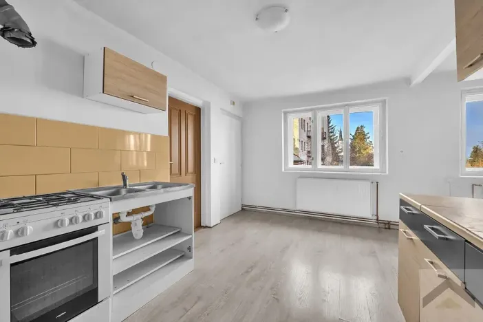 Pronájem bytu 2+1, Králíky, Valdštejnova, 147 m2