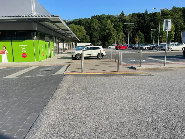Pronájem obchodního prostoru, Třebíč, Brněnská, 15 m2