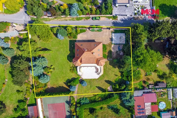 Pronájem rodinného domu, Říčany - Radošovice, Mozartova, 395 m2