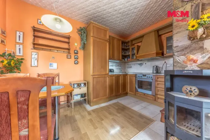 Prodej rodinného domu, Libeř, 225 m2