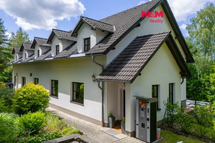 Prodej ubytování, Horní Slavkov, Ke Koupališti, 443 m2
