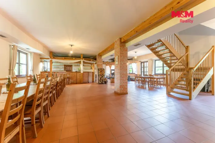 Prodej ubytování, Horní Slavkov, Ke Koupališti, 443 m2