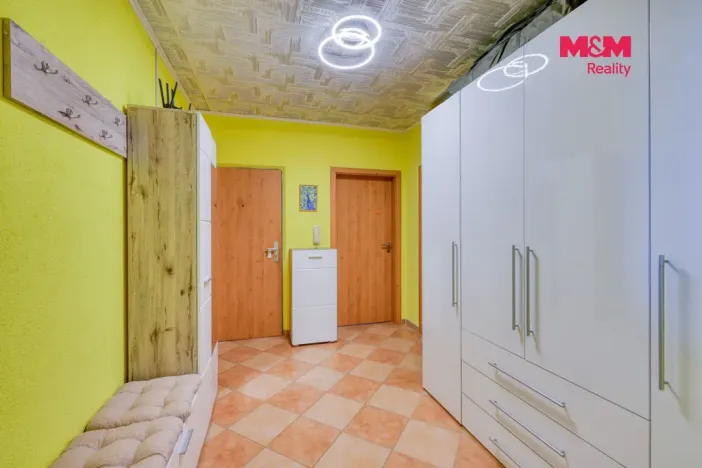 Prodej bytu 4+1, Heřmanova Huť - Vlkýš, Sídliště, 87 m2