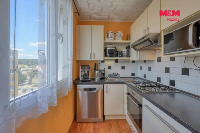 Prodej bytu 4+1, Heřmanova Huť - Vlkýš, Sídliště, 87 m2