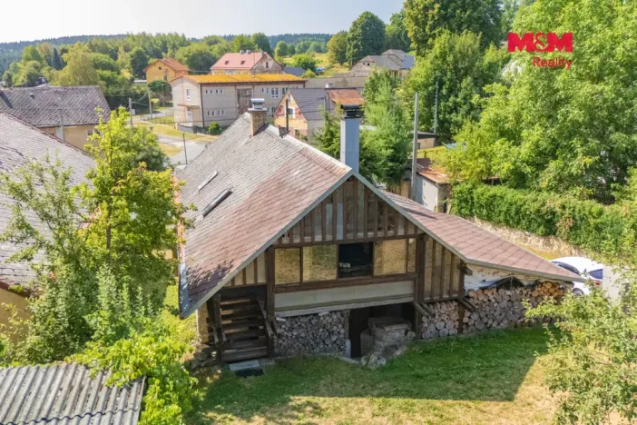 Prodej rodinného domu, Lesná, 208 m2
