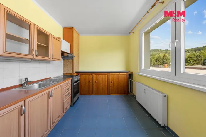 Prodej bytu 2+1, Benešov nad Ploučnicí, Sídliště, 56 m2