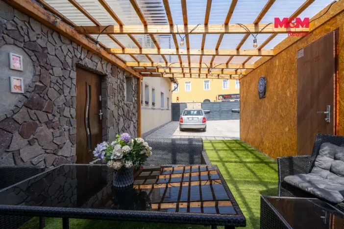 Prodej bytu 2+kk, Milovice, Mírová, 42 m2