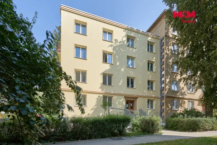 Prodej bytu 3+1, Zlín, Sokolská, 79 m2
