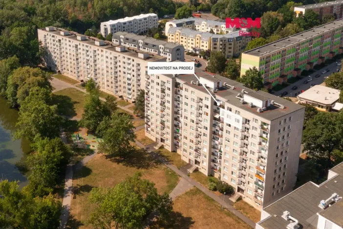 Prodej bytu 3+1, Pardubice - Polabiny, Lonkova, 97 m2
