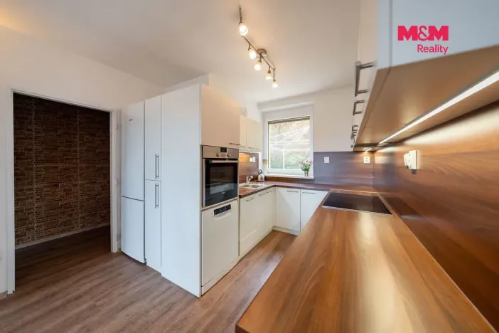 Prodej rodinného domu, Bošovice, Vyhlídka, 250 m2