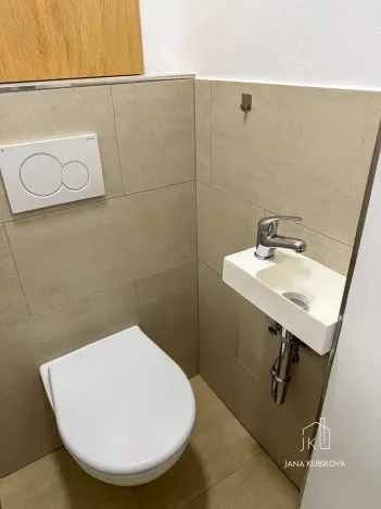 Pronájem bytu 2+1, Kyjov, Sídliště Za Stadionem, 60 m2