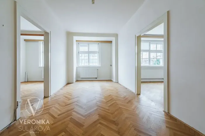 Prodej bytu 4+kk, Praha - Dejvice, Evropská, 107 m2