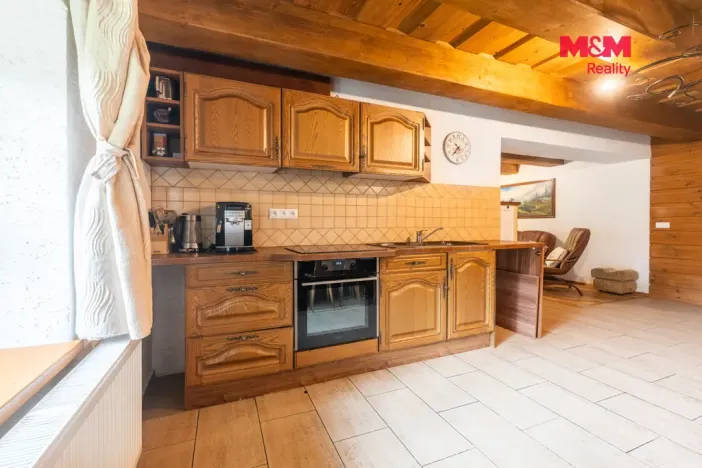 Prodej rodinného domu, Velké Karlovice, 160 m2