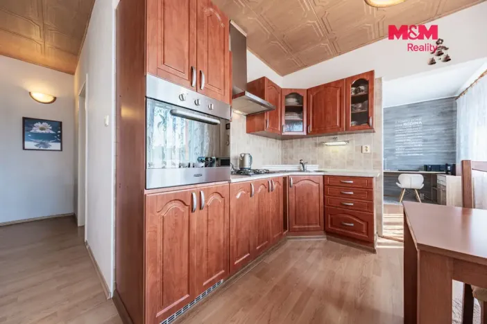 Prodej bytu 2+1, Klášterec nad Ohří, Dlouhá, 59 m2