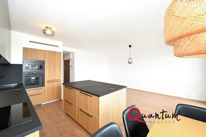 Pronájem bytu 3+kk, Praha - Žižkov, Květinková, 78 m2