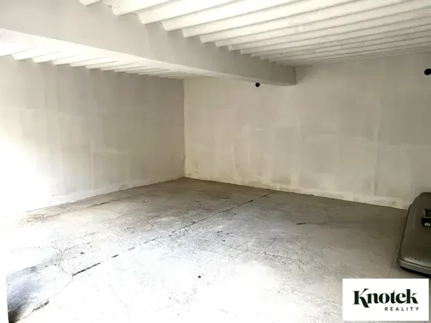 Prodej garáže, Brno, Sazenice, 34 m2