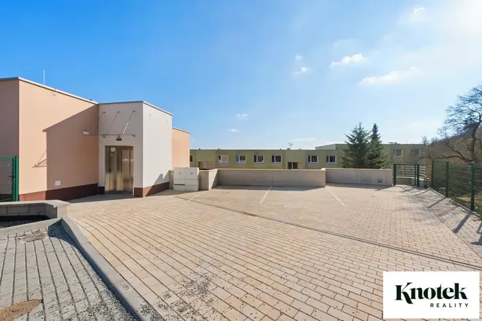Prodej bytu 4+kk, Tišnov, Dřínová, 111 m2