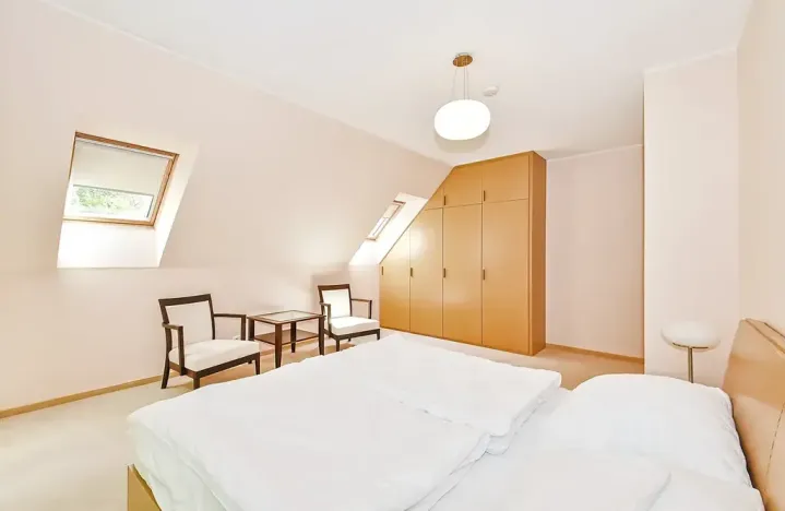 Prodej rodinného domu, Karlovy Vary, Slovenská, 162 m2