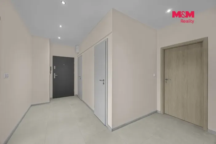Prodej bytu 2+kk, Praha, Patočkova, 56 m2