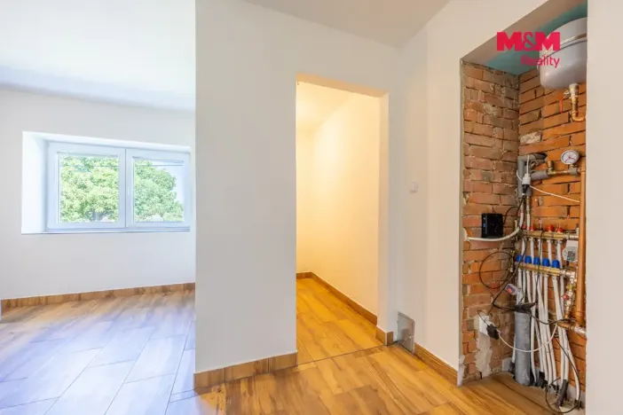Prodej rodinného domu, Krásný Dvůr - Chrašťany, 206 m2