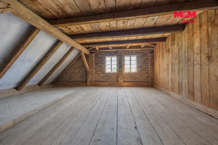 Prodej rodinného domu, Krásný Dvůr - Chrašťany, 206 m2