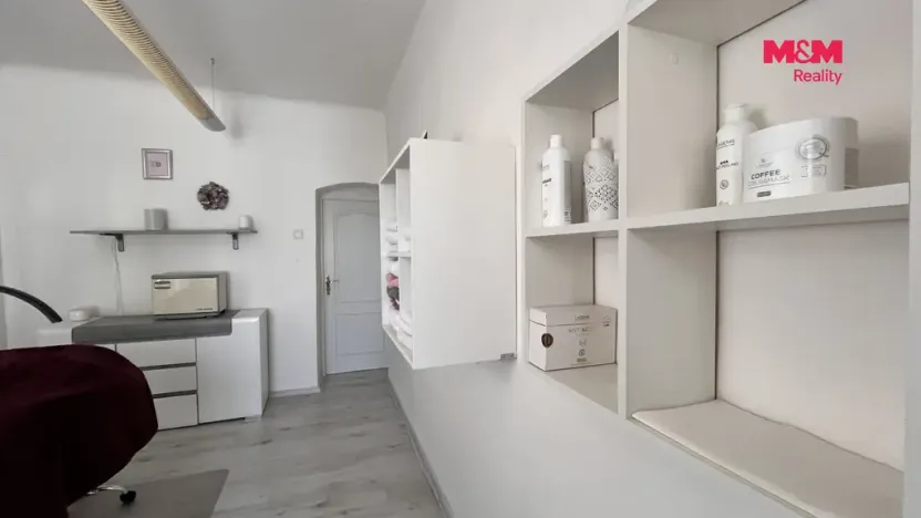 Pronájem obchodního prostoru, Jihlava, Smetanova, 31 m2