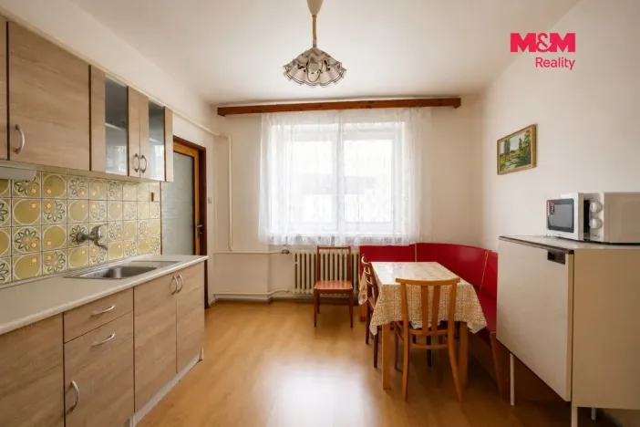 Prodej rodinného domu, Zborovice - Medlov, 238 m2