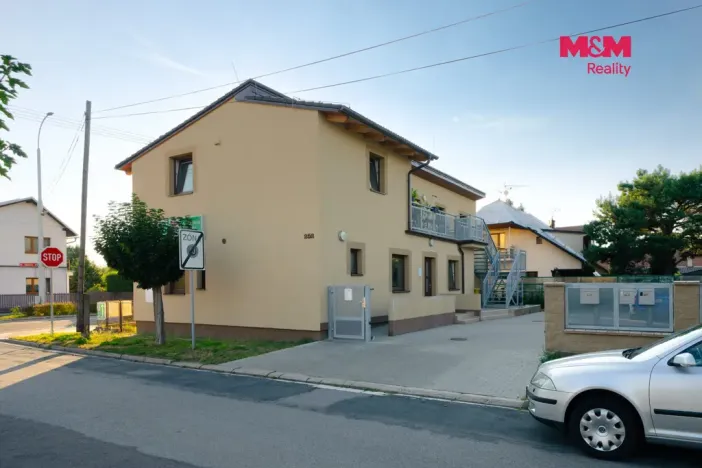 Prodej obchodního prostoru, Lázně Bohdaneč, Škroupova, 202 m2