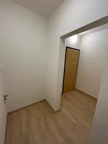 Pronájem bytu 2+kk, České Budějovice, Průběžná, 42 m2