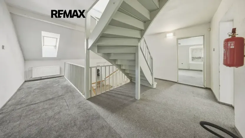 Prodej vícegeneračního domu, Nový Bor, Mařákova, 470 m2
