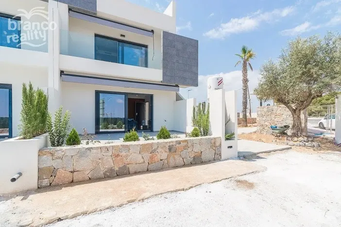 Prodej rodinného domu, Torrevieja, Alicante, Španělsko, 74 m2