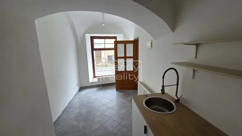 Pronájem obchodního prostoru, Trutnov, Havlíčkova, 80 m2