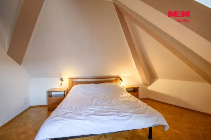 Pronájem bytu 1+1, Kladno, Váňova, 36 m2