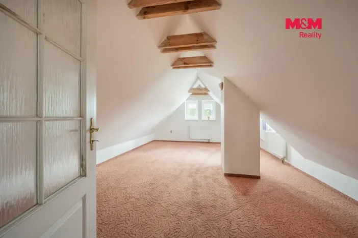 Prodej rodinného domu, Krakovec, 200 m2