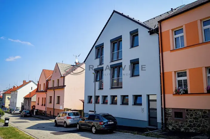 Prodej bytu 3+kk, České Budějovice, J. Dobrovského, 97 m2