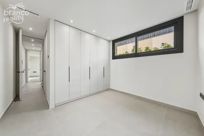 Prodej rodinného domu, Polop, Alicante, Španělsko, 200 m2