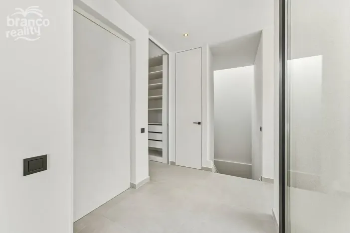 Prodej rodinného domu, Polop, Alicante, Španělsko, 200 m2