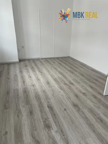 Pronájem kanceláře, Brno, Starobrněnská, 12 m2