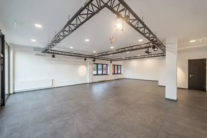 Pronájem kanceláře, Mělník, Bezručova, 103 m2
