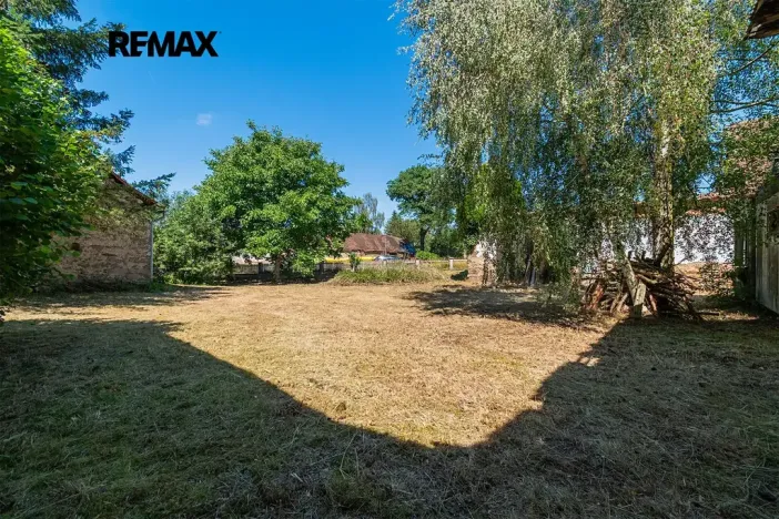 Prodej pozemku pro bydlení, Svéradice, 2388 m2