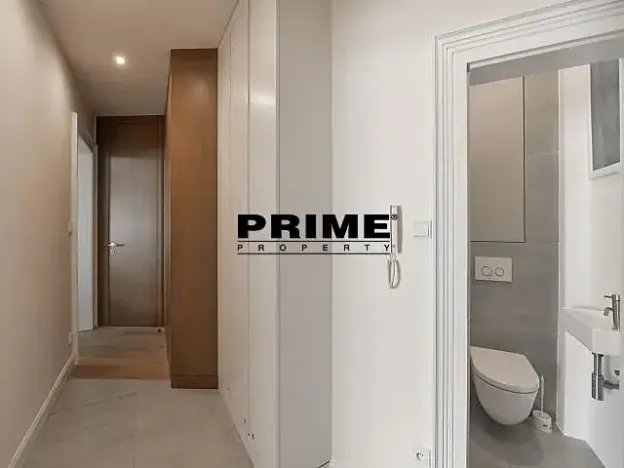 Pronájem bytu 2+kk, Praha - Vinohrady, náměstí Jiřího z Poděbrad, 54 m2