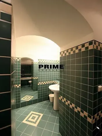 Pronájem bytu 3+1, Praha - Nové Město, Odborů, 81 m2