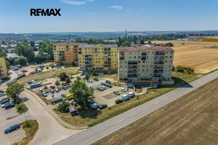 Pronájem bytu 1+kk, Klecany, V Honech, 30 m2