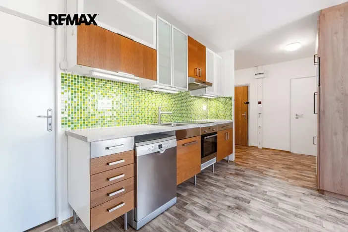 Prodej bytu 2+kk, Praha - Řepy, Šimonova, 62 m2