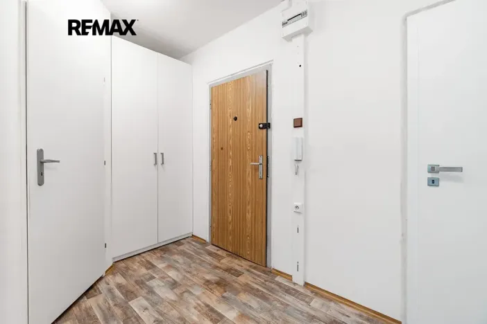 Prodej bytu 2+kk, Praha - Řepy, Šimonova, 62 m2