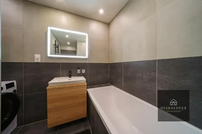 Prodej bytu 5+kk, Praha - Žižkov, Hartigova, 124 m2