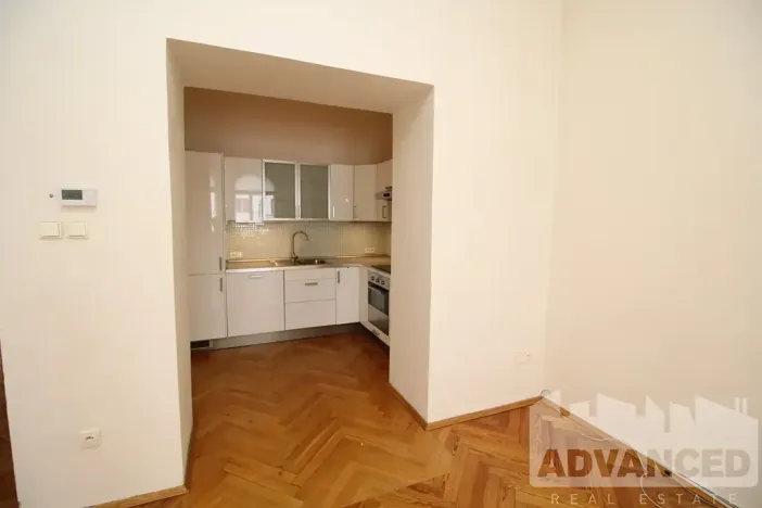 Pronájem bytu 3+kk, Praha - Vinohrady, Vinohradská, 84 m2