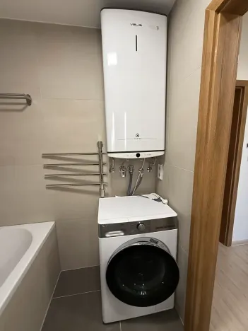 Pronájem bytu 2+kk, Brno, Letní, 56 m2