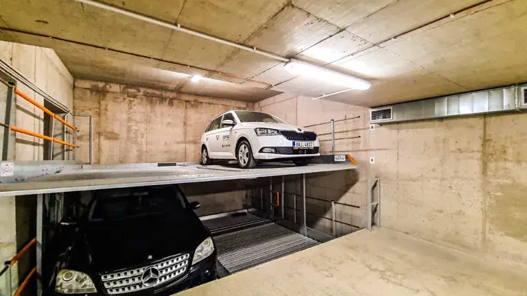 Pronájem garážového stání, Brno, Táborská, 15 m2